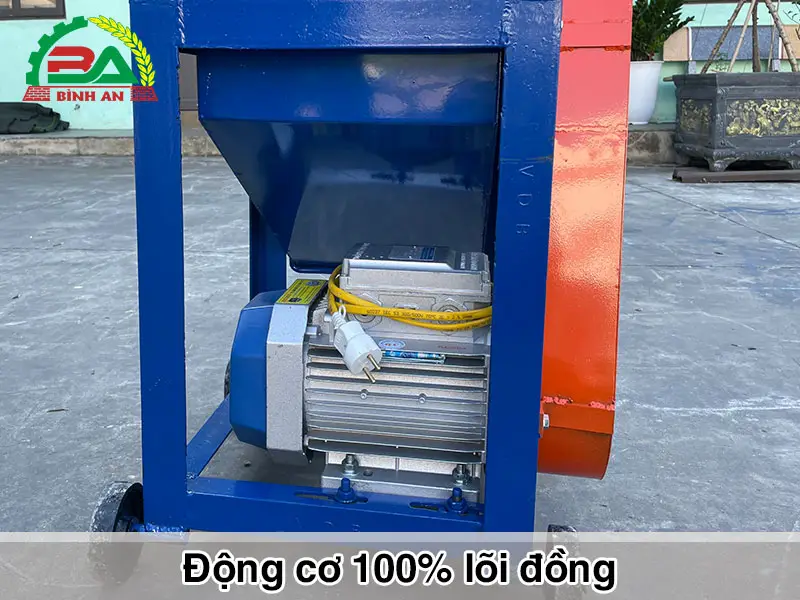 dong-co-may-bam-co-nghien-c300